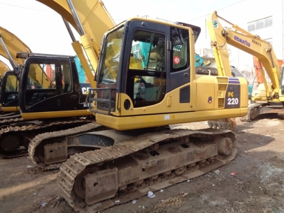 二手挖掘機進口報關(guān)代理公司：怎么進口挖掘機